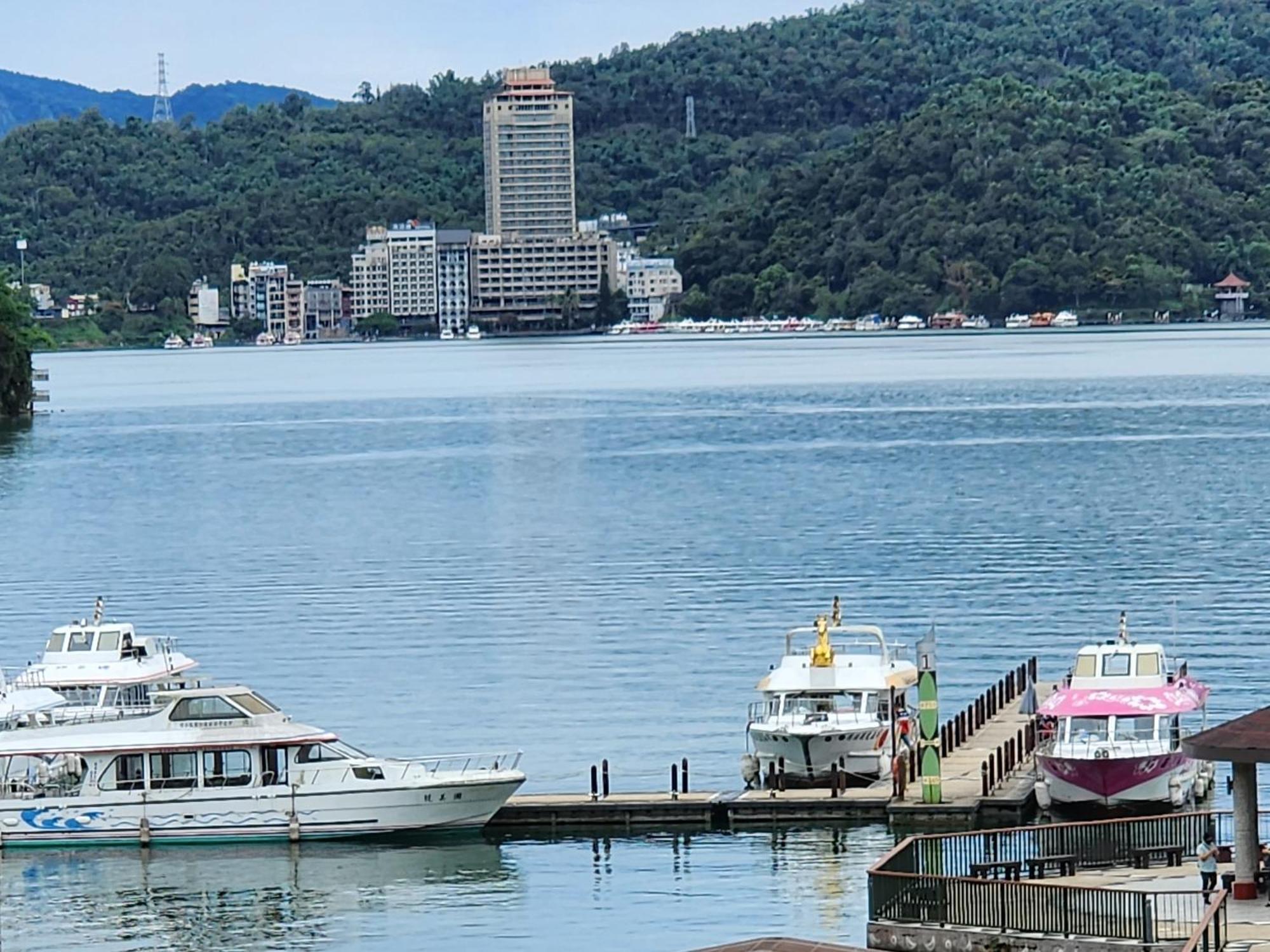 日月潭全家湖畔民宿-烤肉釣魚九族纜車遊湖sup優惠票券 Yuchi Exterior photo